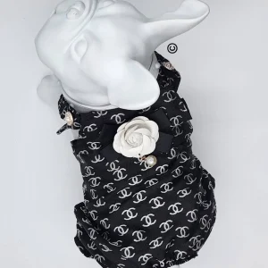 chanel -black-white-dog -jumper