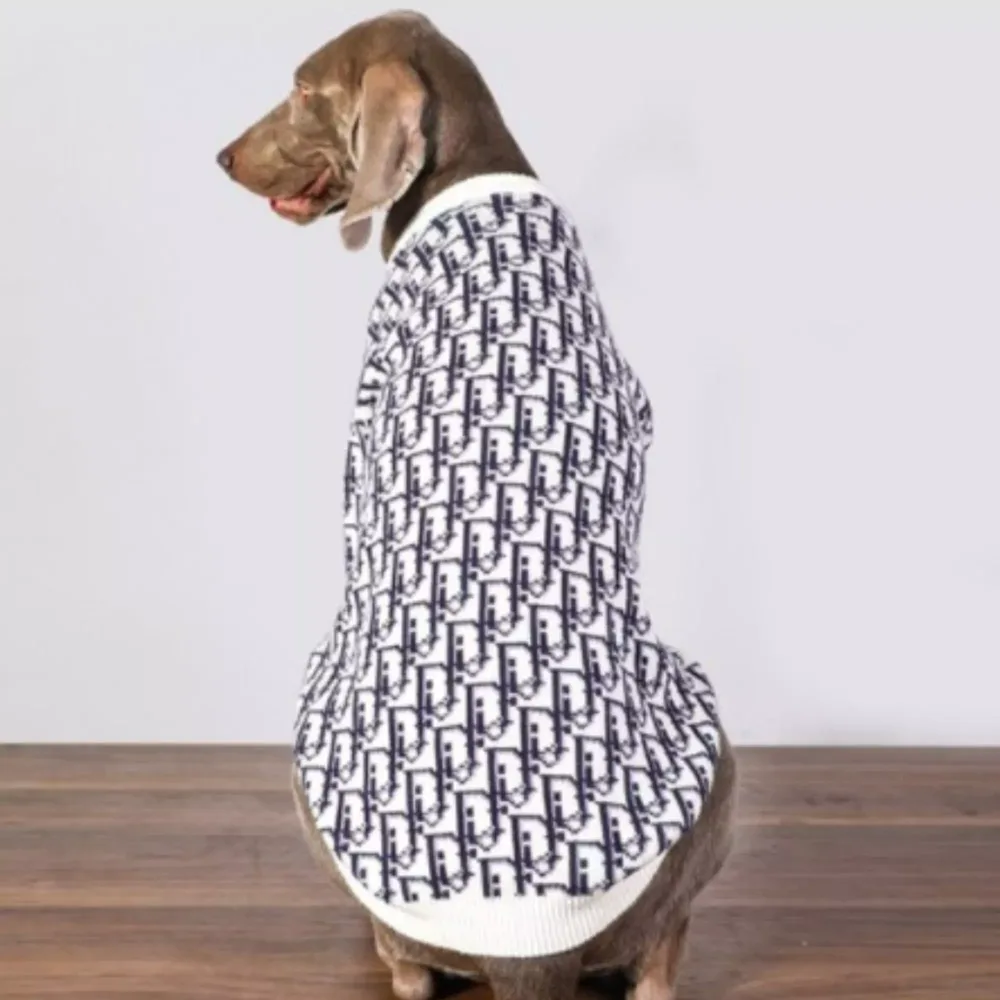 Unleash Elegance: Pior Sweater Collection for Large Breed Dogs-2